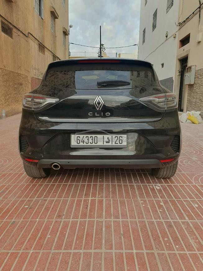 Clio 5 a vendre في حالة جد ممتازة 