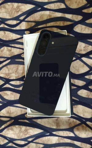 Samsung A57 5G  - 2