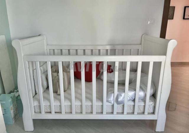 Lit à barreaux bébé - 2