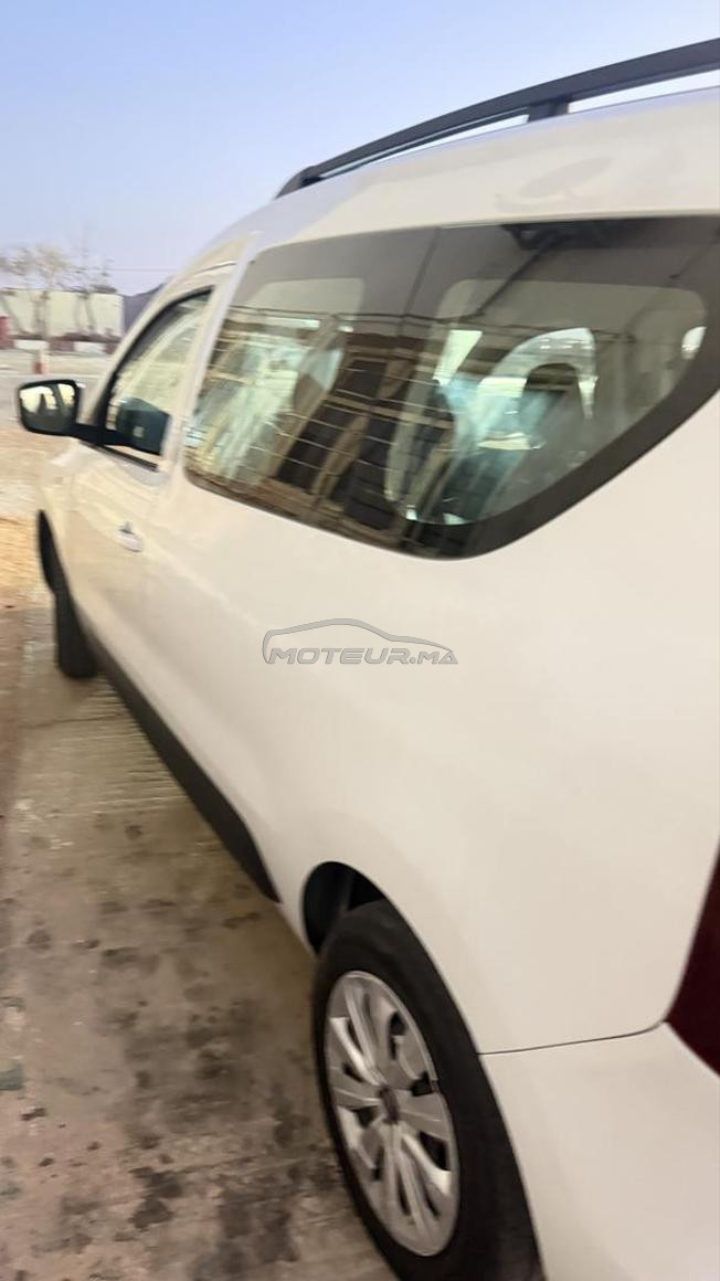 Renault Express Diesel Manuelle 2022 à Laâyoune