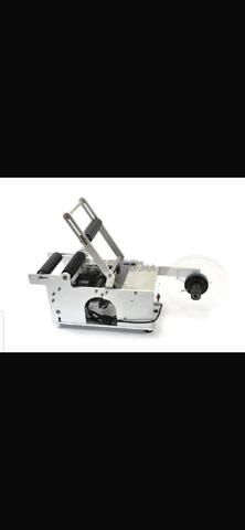 Étiqueteuse semi automatique - 2