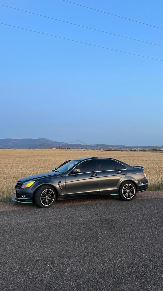 c220 moteur 646 dariba 1500dhs 