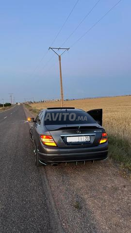 C220 moteur 646 dariba 1500dhs - 2