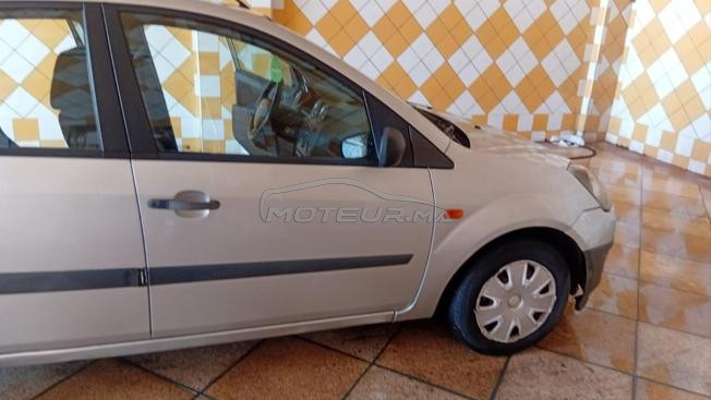 Ford Fiesta Essence Manuelle 2008 à Bouznika
