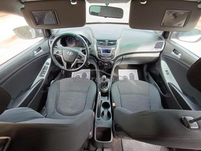 Hyundai accent 2015