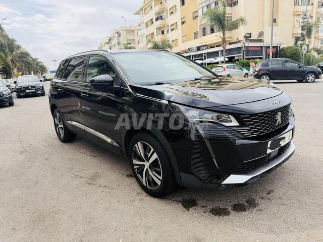 Peugeot 5008 version allure BVA automatique