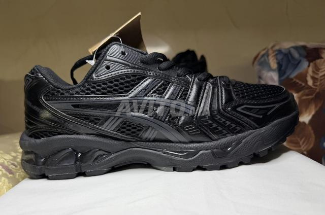 ASICS GEL-KAYANO 14 Triple Black - 2