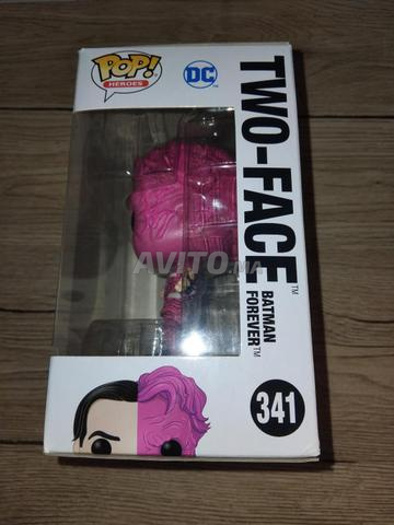 Figurine Pop Batman Two-Face numéro 341 - 2