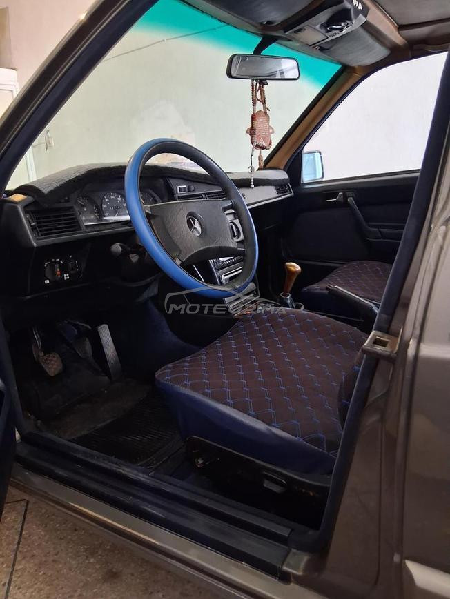Mercedes 190