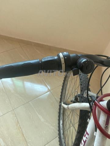Vélo B'Twin très bon état pour information prv - 2