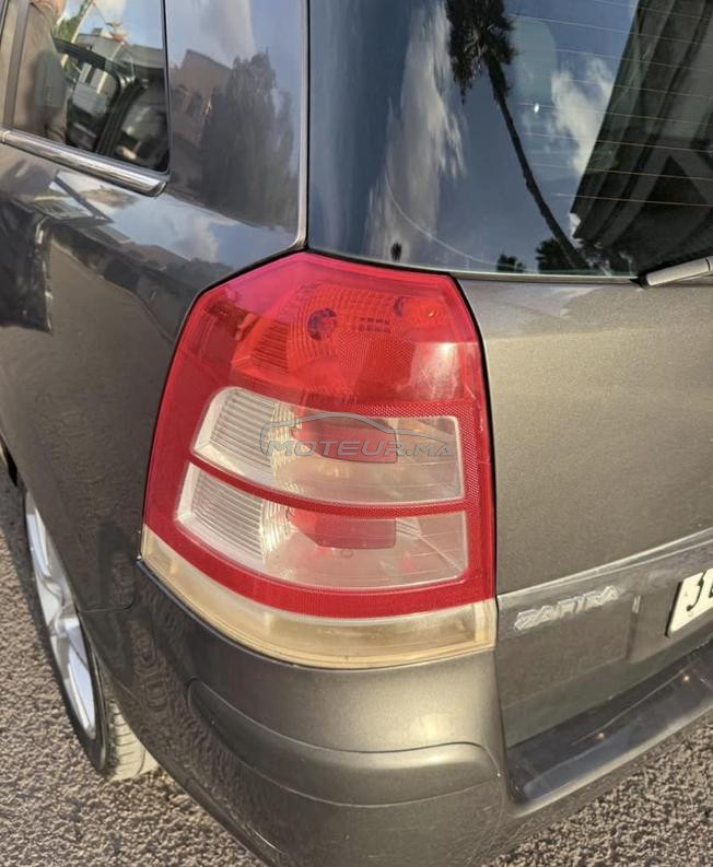 opel zafira 2010 