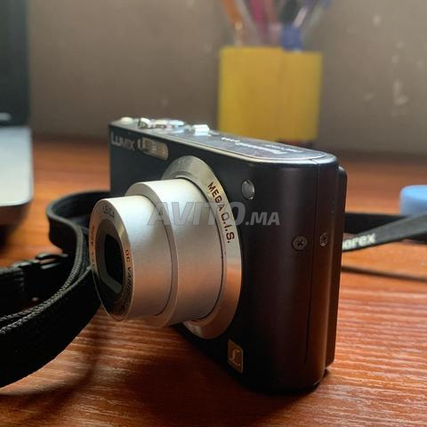 Appareil photo Panasonic Lumix Objectif Leica (Mega O.I.S.) - 2