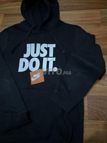 Capuche Nike noire originale taille S/M - 2