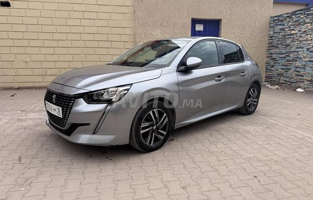 Peugeot 208 toutes options 2020 à Casablanca