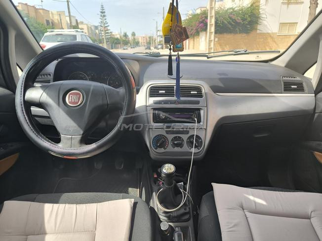 Fiat Punto Diesel Manuelle 2015 à Salé