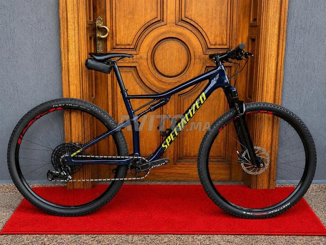 VTT SPECIALIZED CARBONE 29 COMME NEUF - 2