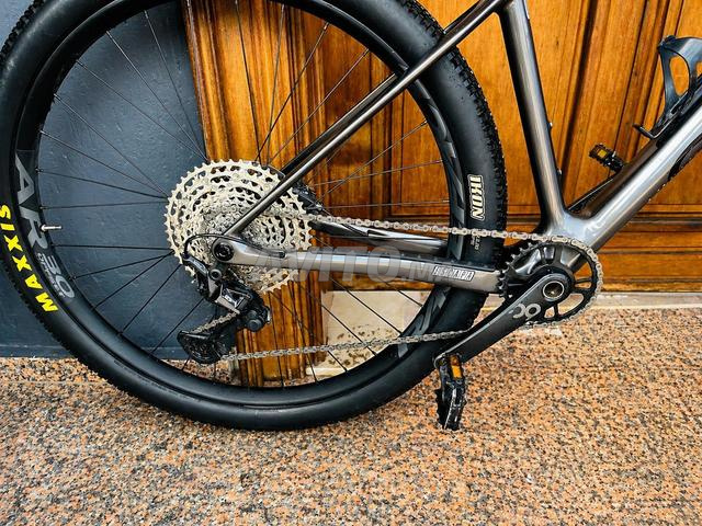 VTT ORBEA CARBONE 29 COMME NEUF - 2