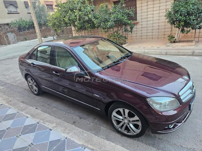 Mercedes-Benz 220 Diesel Automatique 2008 à Oujda