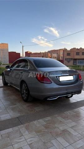 مرسيدس سي كلاس سي220 دي بلوتيك