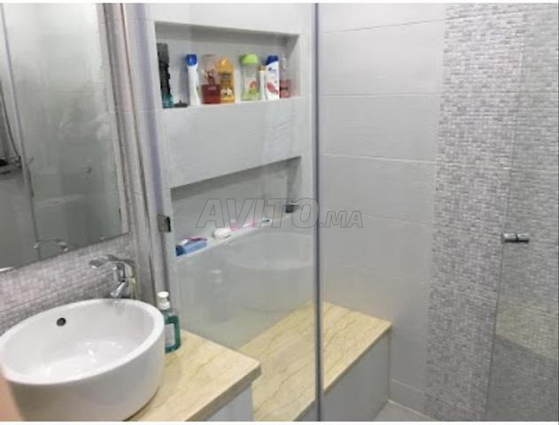 Appartement entièrement rénové de 100 m² à vendre