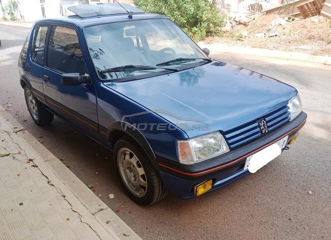 Peugeot 205 GTI 1.9 performance 
