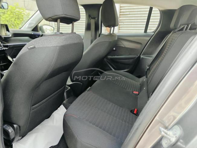 Peugeot 208 état excellent 