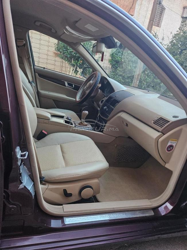 Mercedes-Benz 220 Diesel Automatique 2008 à Oujda