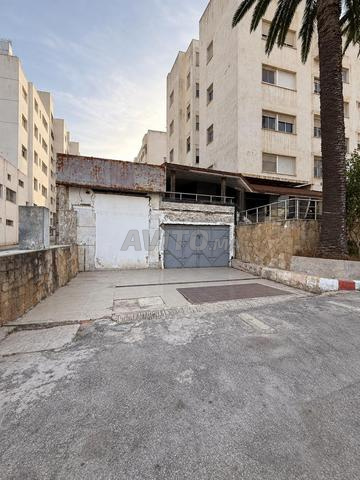 1000 متر مربع على شارع تطوان و مدخل مزدوج - 2