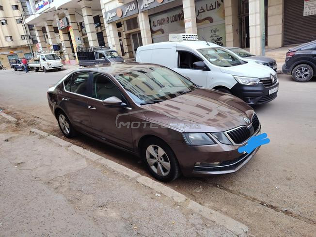 belle voiture 