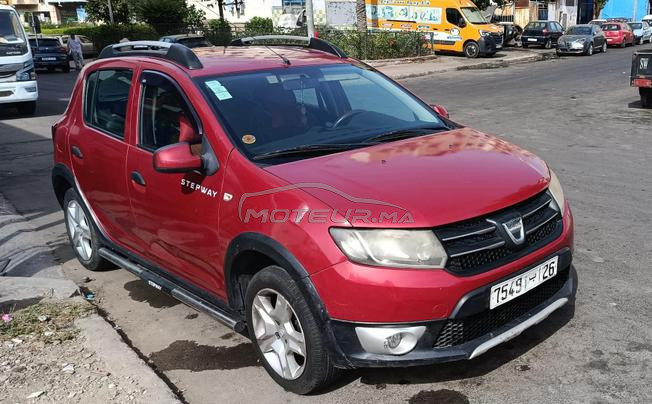 À vendre Dacia Sandero Stepway très bonne état 