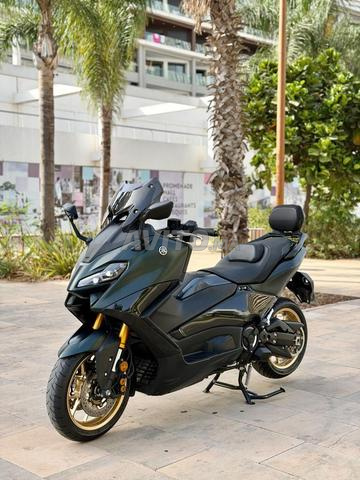 Tmax 560 tech max
