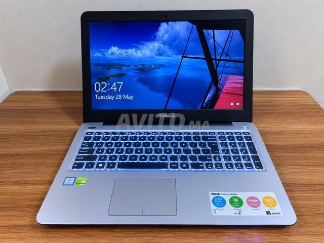 أسوس i7 الجيل السادس رسومات مزدوجة رام 8 قرص SSD و 500