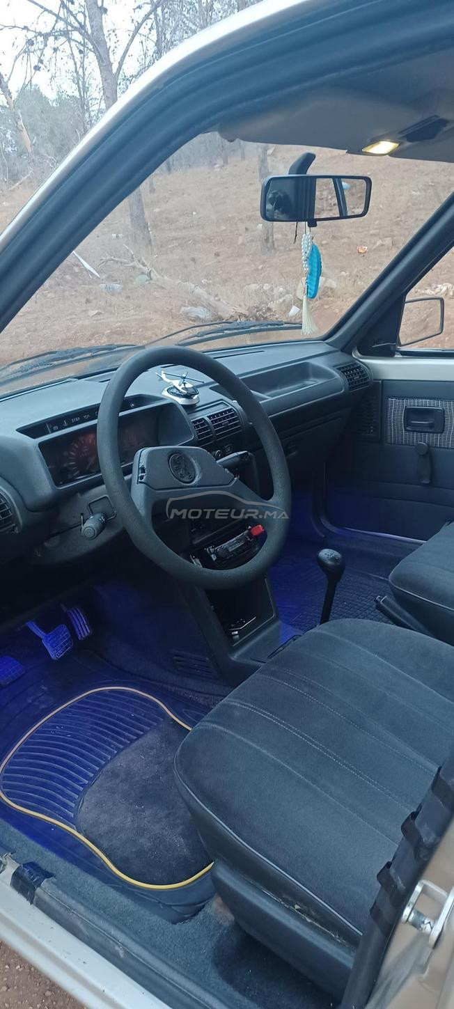 Peugeot 205