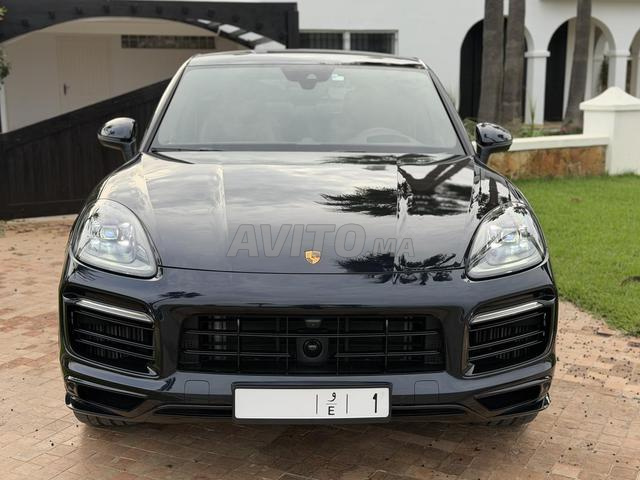 Porsche Cayenne Hybride Essence Platinum Edition - 2