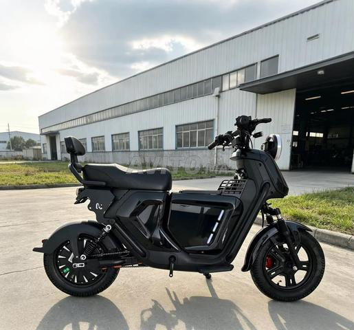 SCOOTER ÉLECTRIQUE NOUVELLE GÉNÉRATION – 72V / 60V - 2
