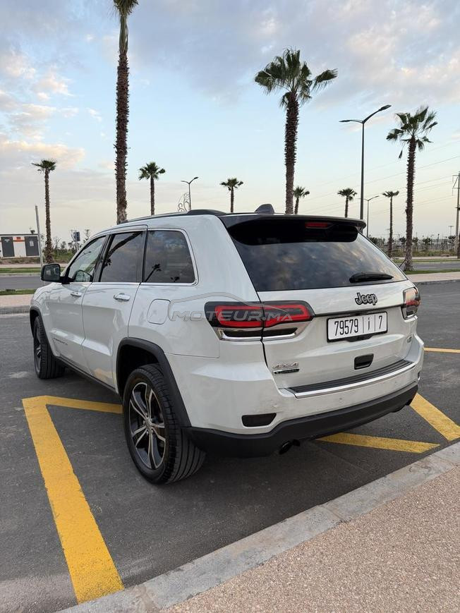 VOITURE JEEP À VENDRE 