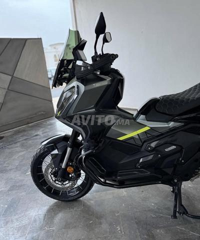 Honda x-adv 750 - 2