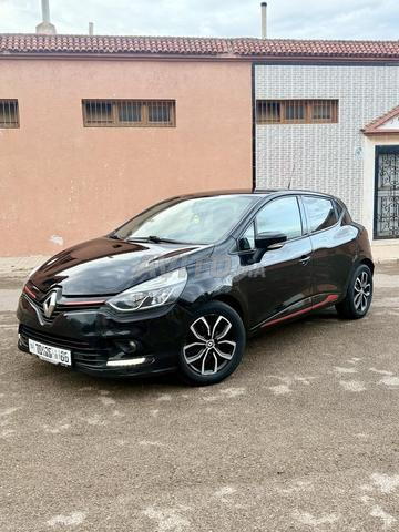Renault Clio 4 modèle 2021 en excellent état