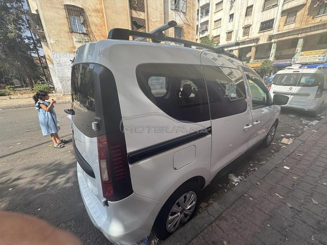 التشارك  سيارة جديدة 0661782701