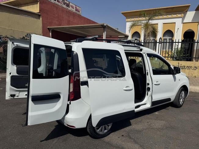 التشارك  سيارة جديدة 0661782701