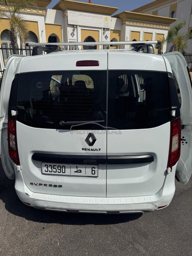 التشارك  سيارة جديدة 0661782701