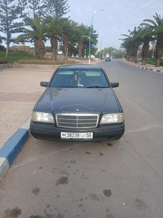 Mercedes-Benz 220 Diesel Manuelle 1997
