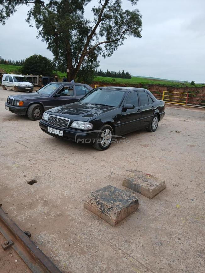 Mercedes-Benz 220 Diesel Manuelle 1997
