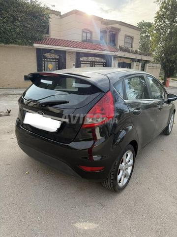 Ford Fiesta Essence Manuelle 2010 à Tanger