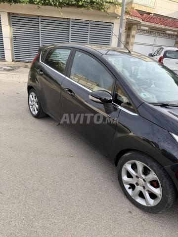 Ford Fiesta Essence Manuelle 2010 à Tanger - 2