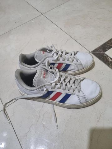Baskets Adidas blanches Très bon état originales - 2