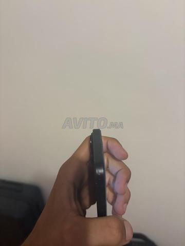 iPhone 16 normal - 2
