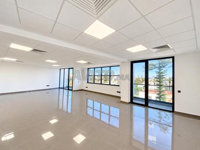 PLATEAU DE BUREAU NEUF 80M FRANCEVILLE - 2