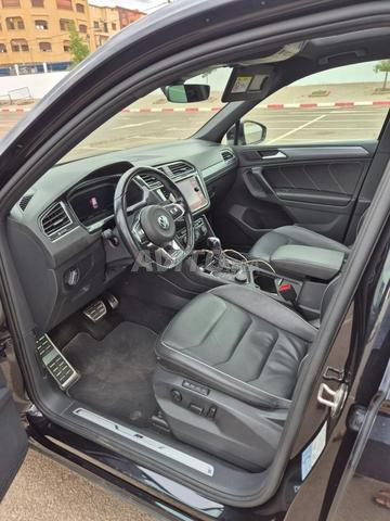 Volkswagen Tiguan - 2