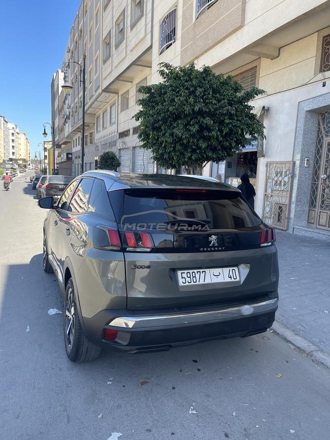 Peugeot 3008 très bien voiture 